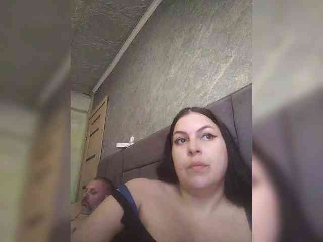 Cleopatra1990 webcam