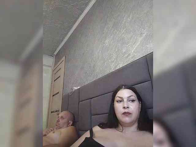 Cleopatra1990 webcam