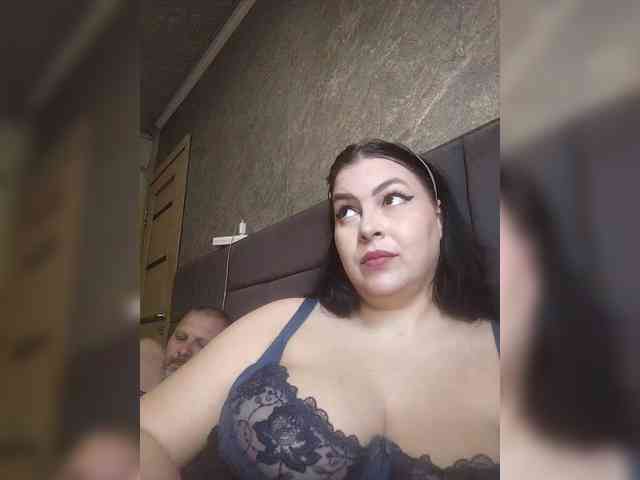 Cleopatra1990 webcam