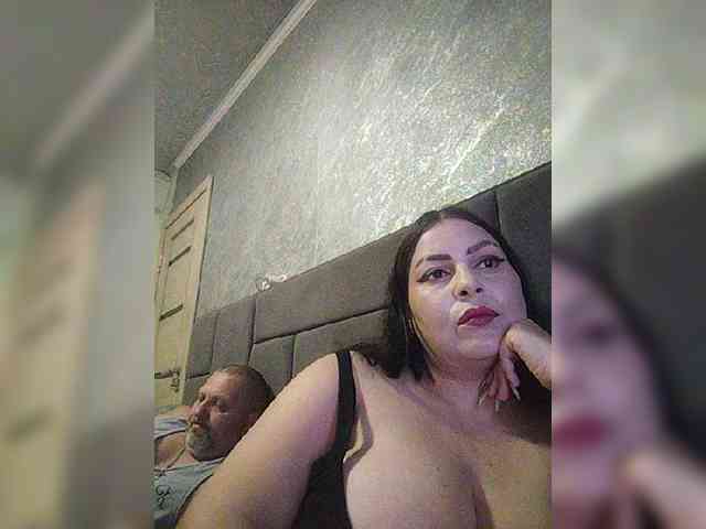 Cleopatra1990 webcam