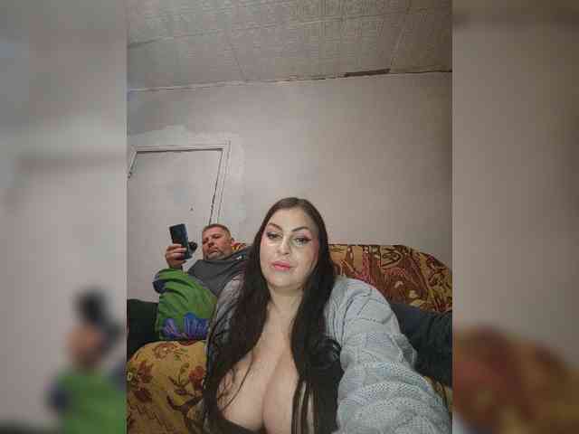 Cleopatra1990 webcam