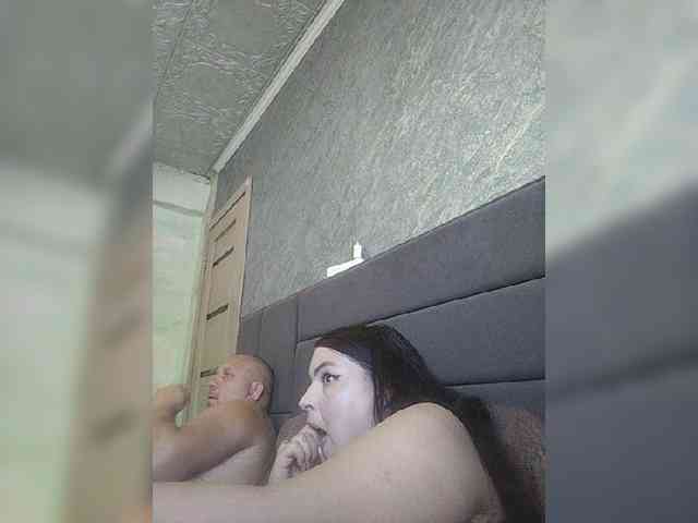 Cleopatra1990 webcam