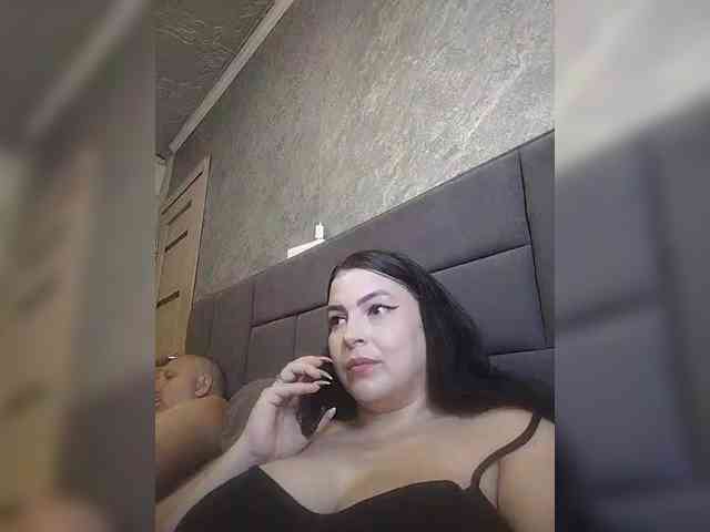 Cleopatra1990 webcam