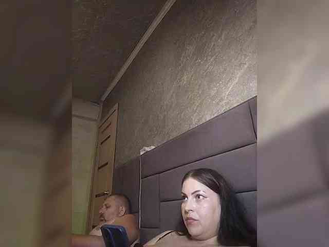 Cleopatra1990 webcam