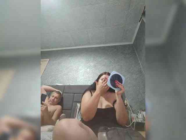 Cleopatra1990 webcam