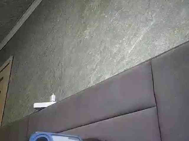 Cleopatra1990 webcam