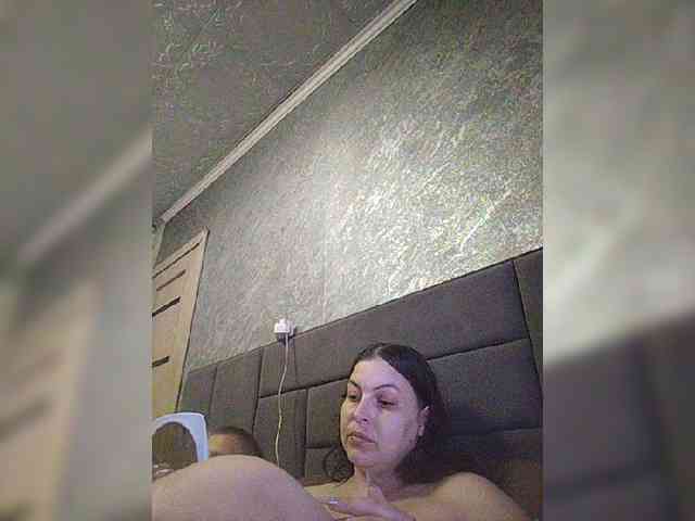 Cleopatra1990 webcam