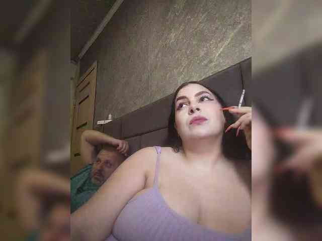 Cleopatra1990 webcam