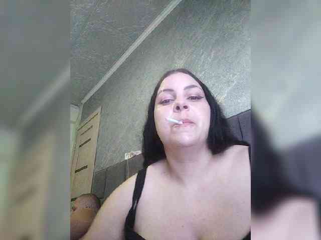Cleopatra1990 webcam
