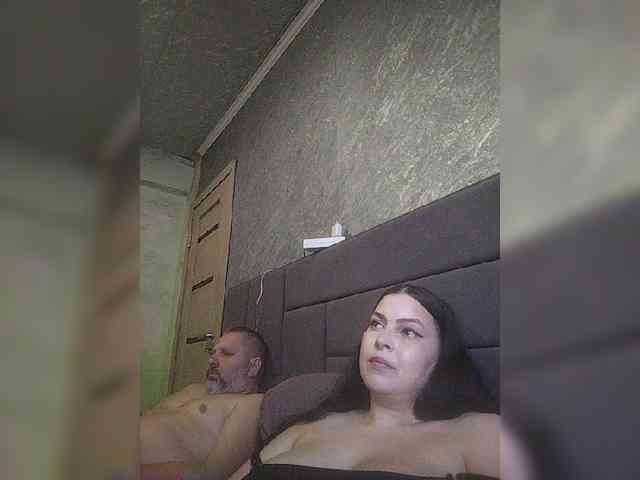 Cleopatra1990 webcam
