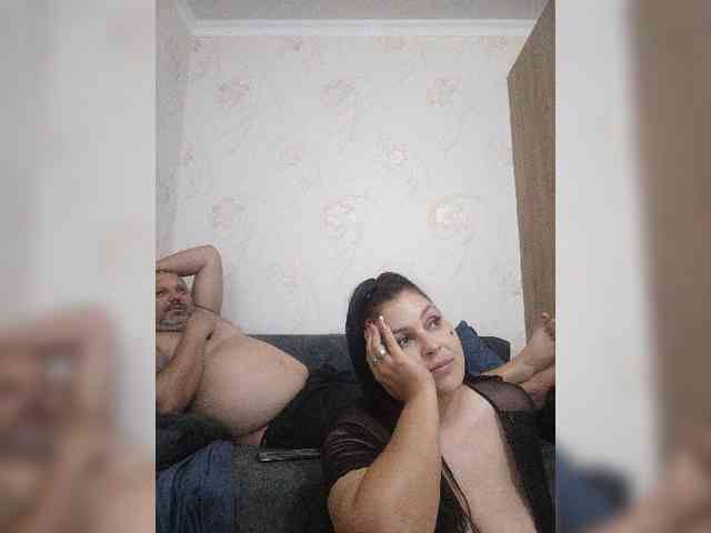 Cleopatra1990 webcam