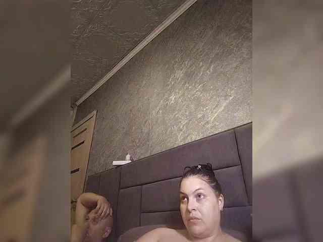 Cleopatra1990 webcam