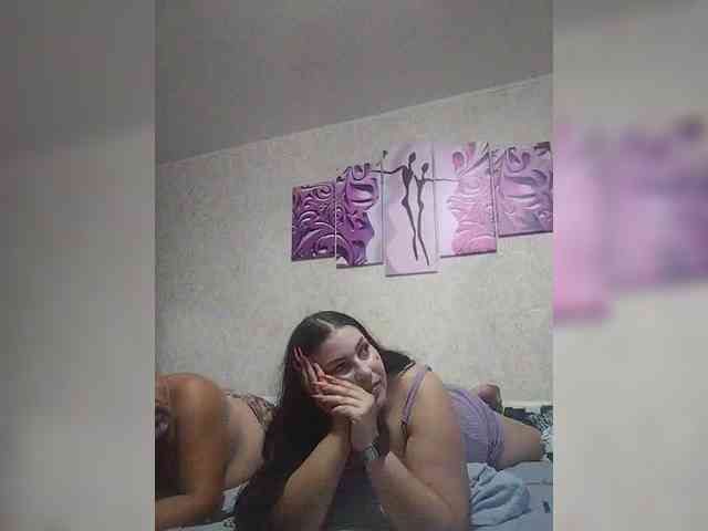 Cleopatra1990 webcam