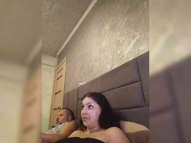 Cleopatra1990 webcam