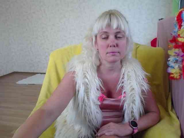 MilkMilkee bongacams
