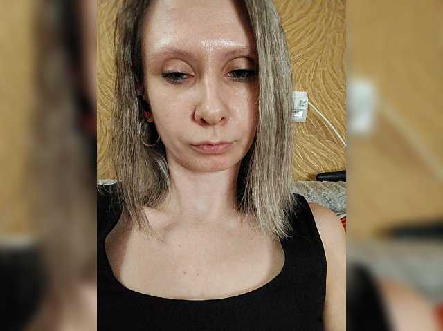 prettyKris live cam on BongaCams