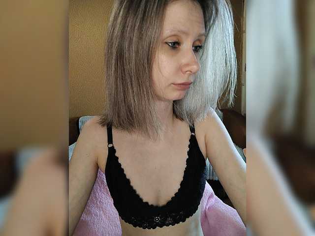 prettyKris live cam on BongaCams