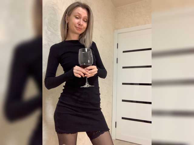 -Christina- live cam preview