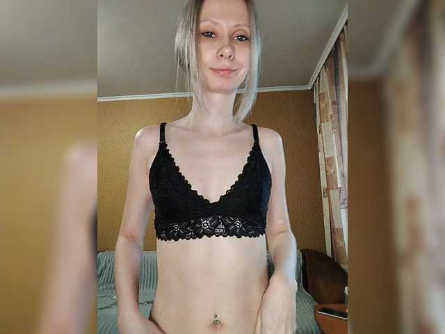 -Christina- live cam preview