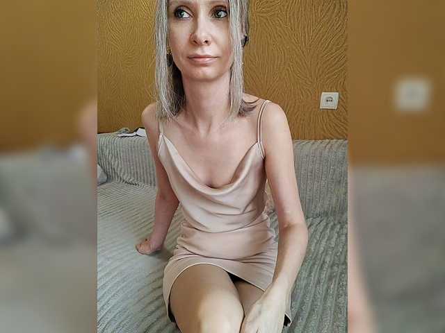 prettyKris live cam on BongaCams