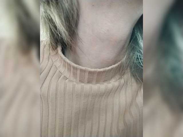 prettyKris live cam on BongaCams