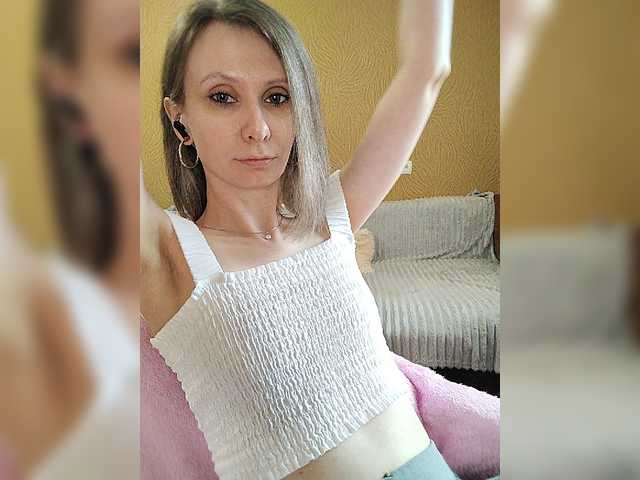 prettyKris live cam on BongaCams