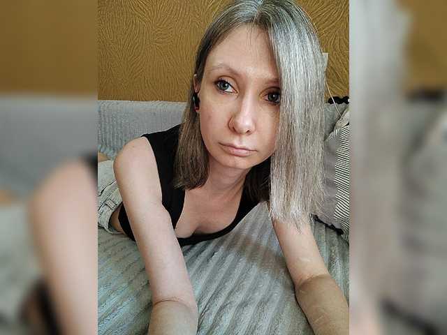 prettyKris live cam on BongaCams