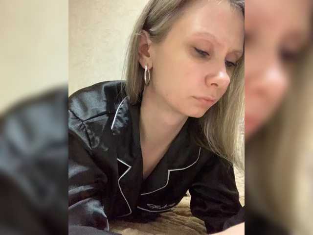 prettyKris live cam on BongaCams