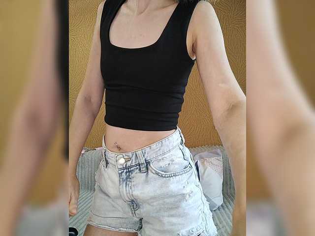 prettyKris live cam on BongaCams