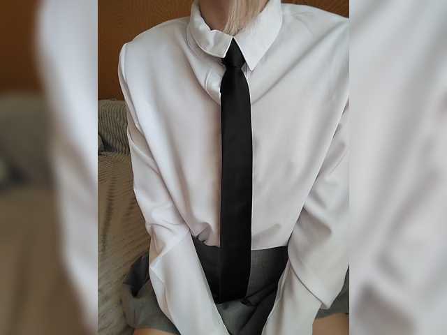 prettyKris, en directo ahora en BongaCams