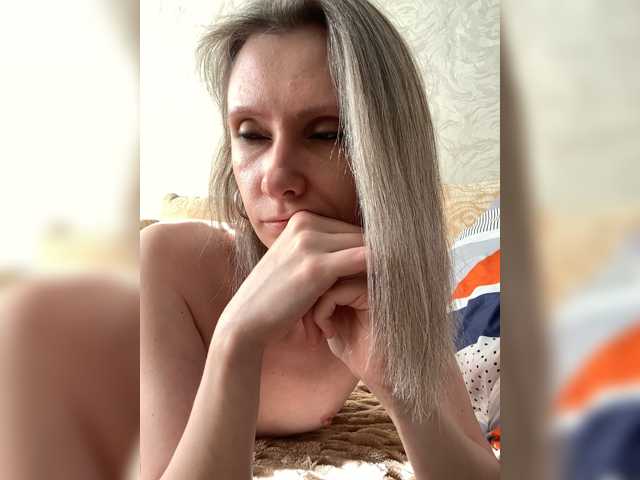 prettyKris live cam on BongaCams
