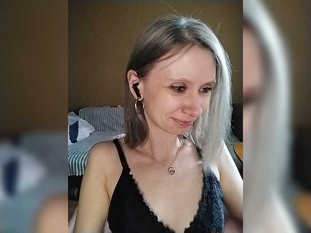 prettyKris live cam on BongaCams
