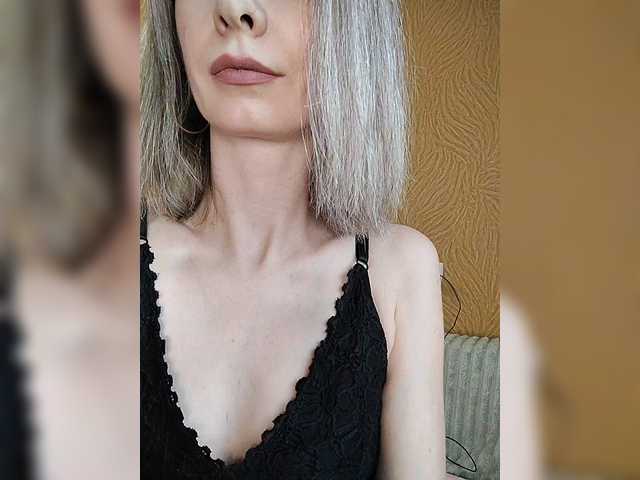 prettyKris live cam