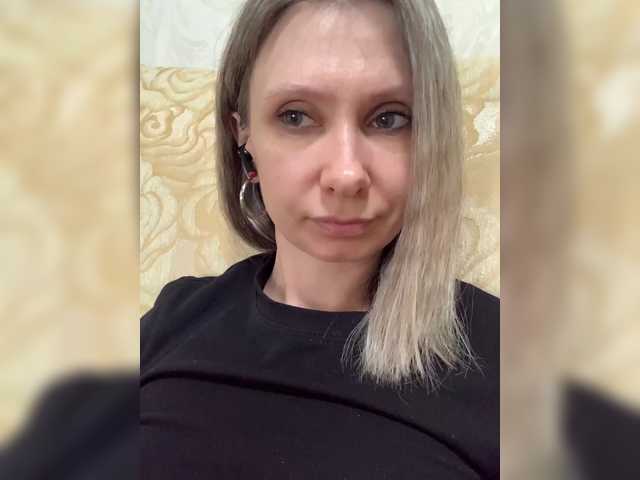 prettyKris live cam on BongaCams