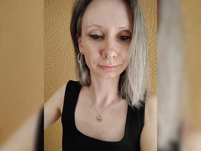 prettyKris live cam on BongaCams