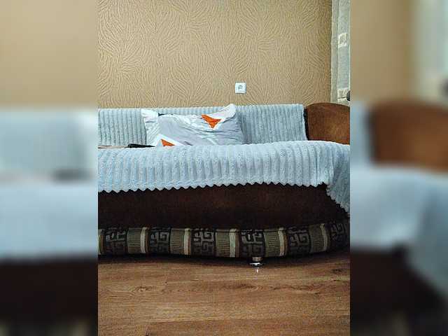 prettyKris's BongaCams show and profile