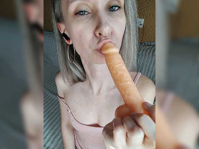 -Christina-