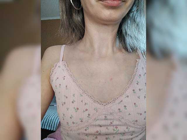 prettyKris live cam on BongaCams