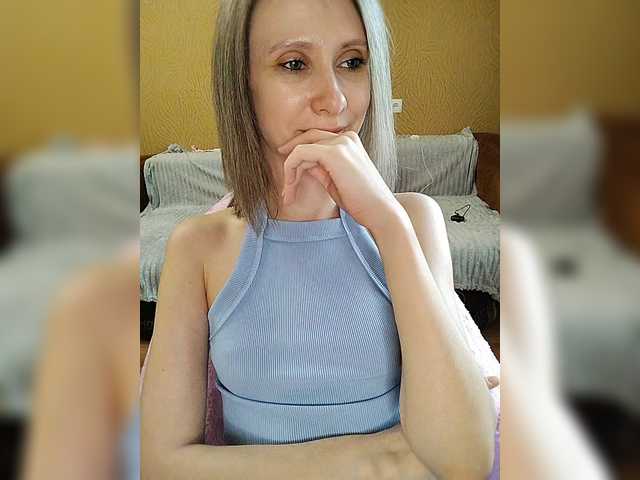 prettyKris live cam on BongaCams