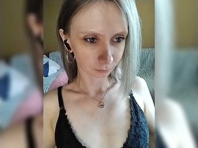 prettyKris live cam on BongaCams