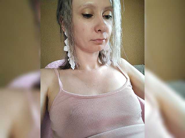 prettyKris live cam on BongaCams