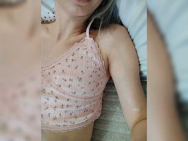 prettyKris live cam on BongaCams