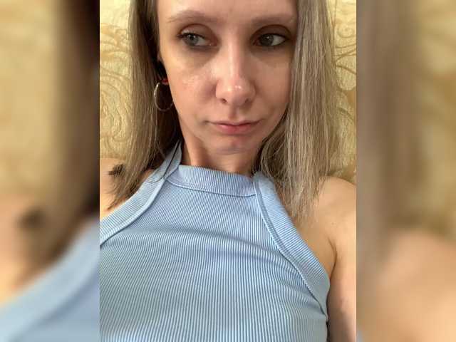 prettyKris live cam on BongaCams