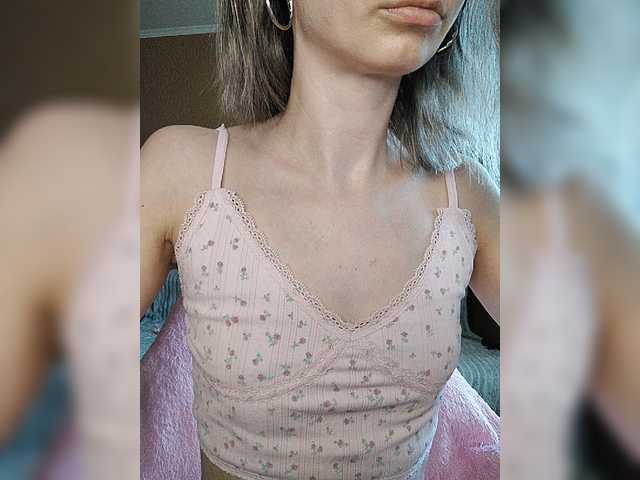 prettyKris live cam on BongaCams