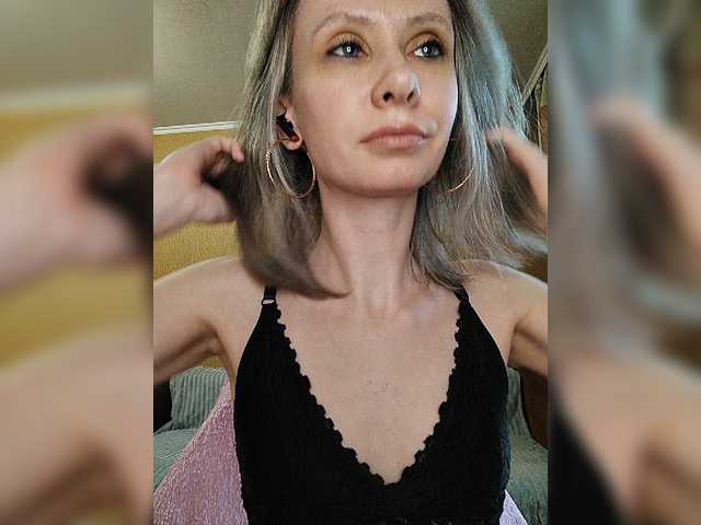-Christina- live webcam show