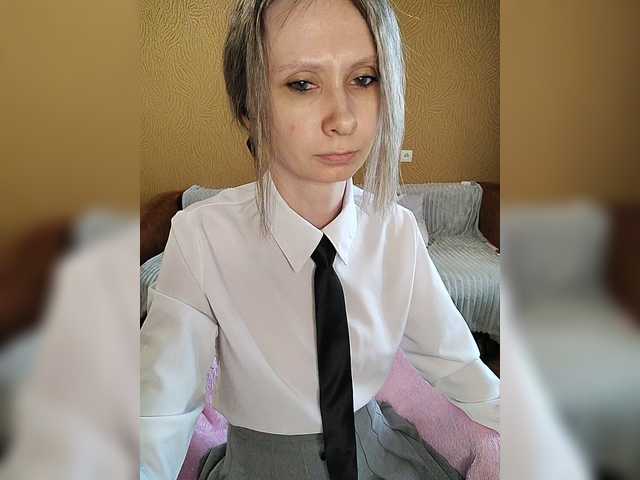 Sex chat gratuit in direct cu prettyKris pe BongaCams