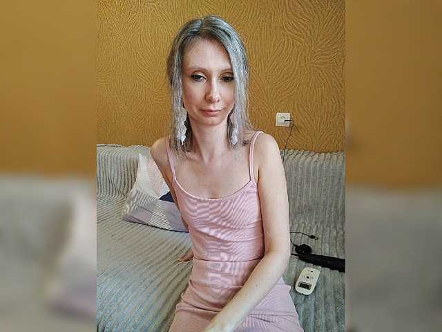 prettyKris live cam on BongaCams