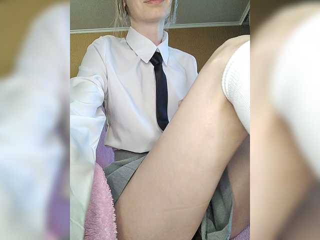 prettyKris live cam on BongaCams