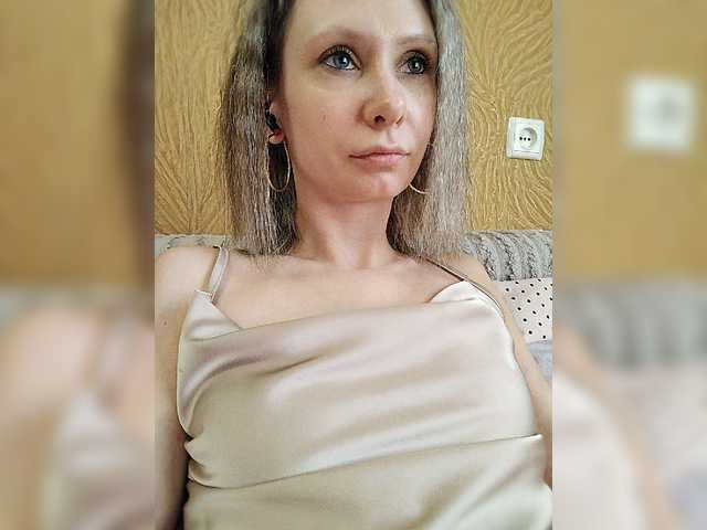 prettyKris live cam on BongaCams