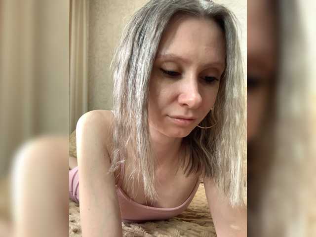 prettyKris live cam on BongaCams